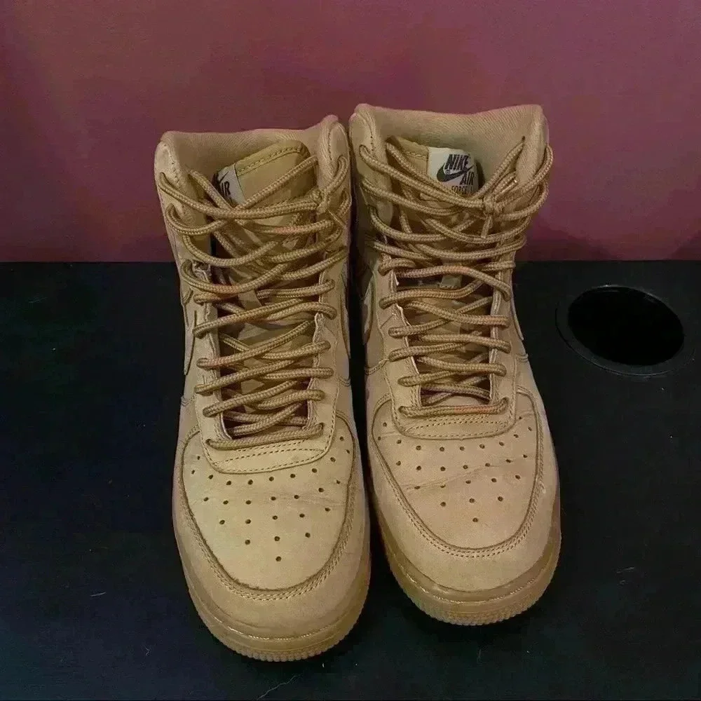 Nike Air Force 1 High LV8 GS 'Flax'